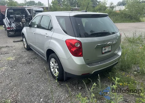 2015 Chevrolet Equinox Ls z USA, uszkodzony, nr VIN 1GNFLEEK5FZ139870